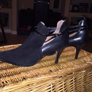 Donald pliner heels